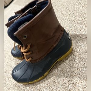 Big Kid’s Sperry Saltwater Duck Boot- Navy